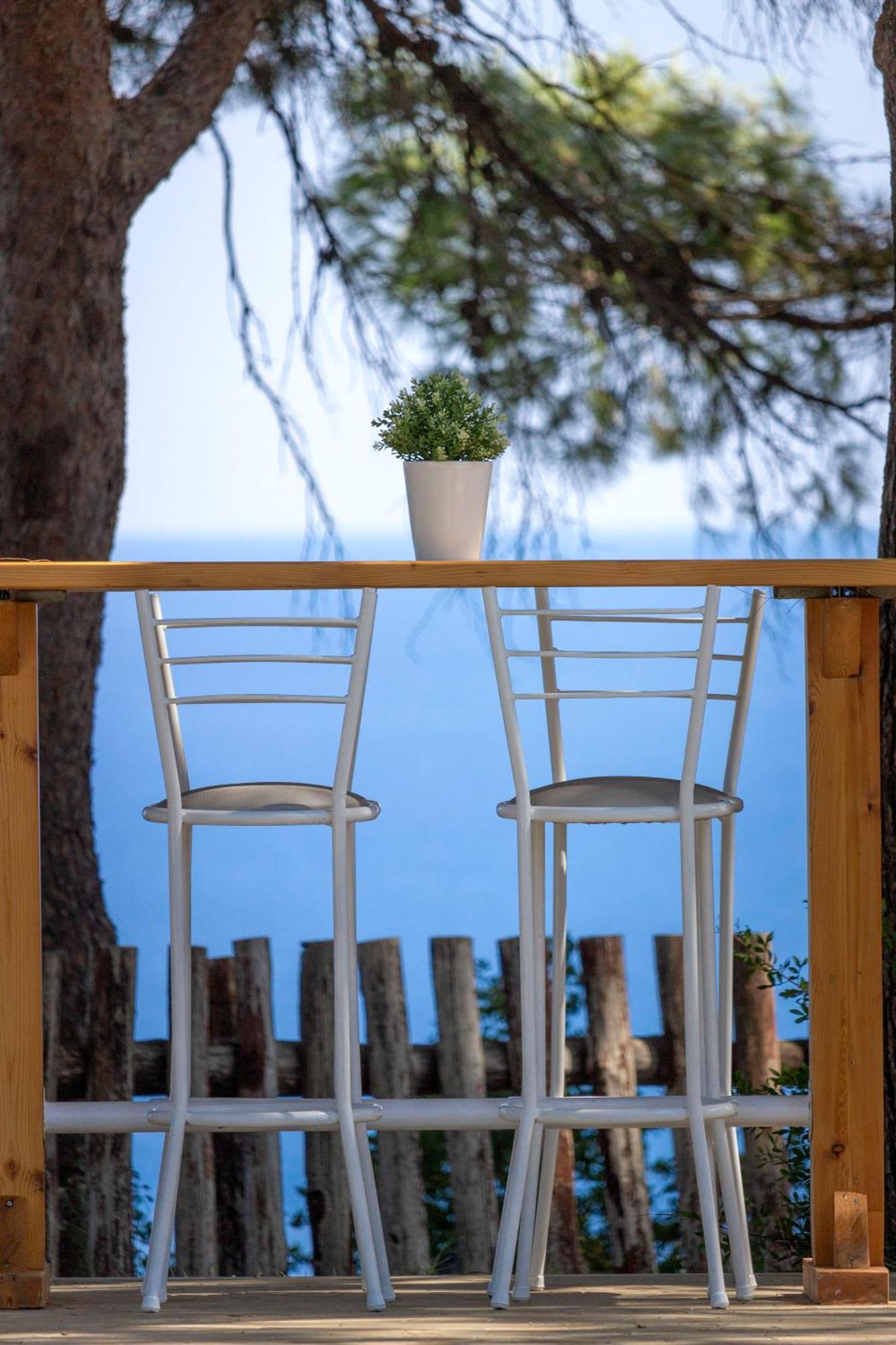 Evripidis Hotel Άφυτος Εξωτερικό φωτογραφία